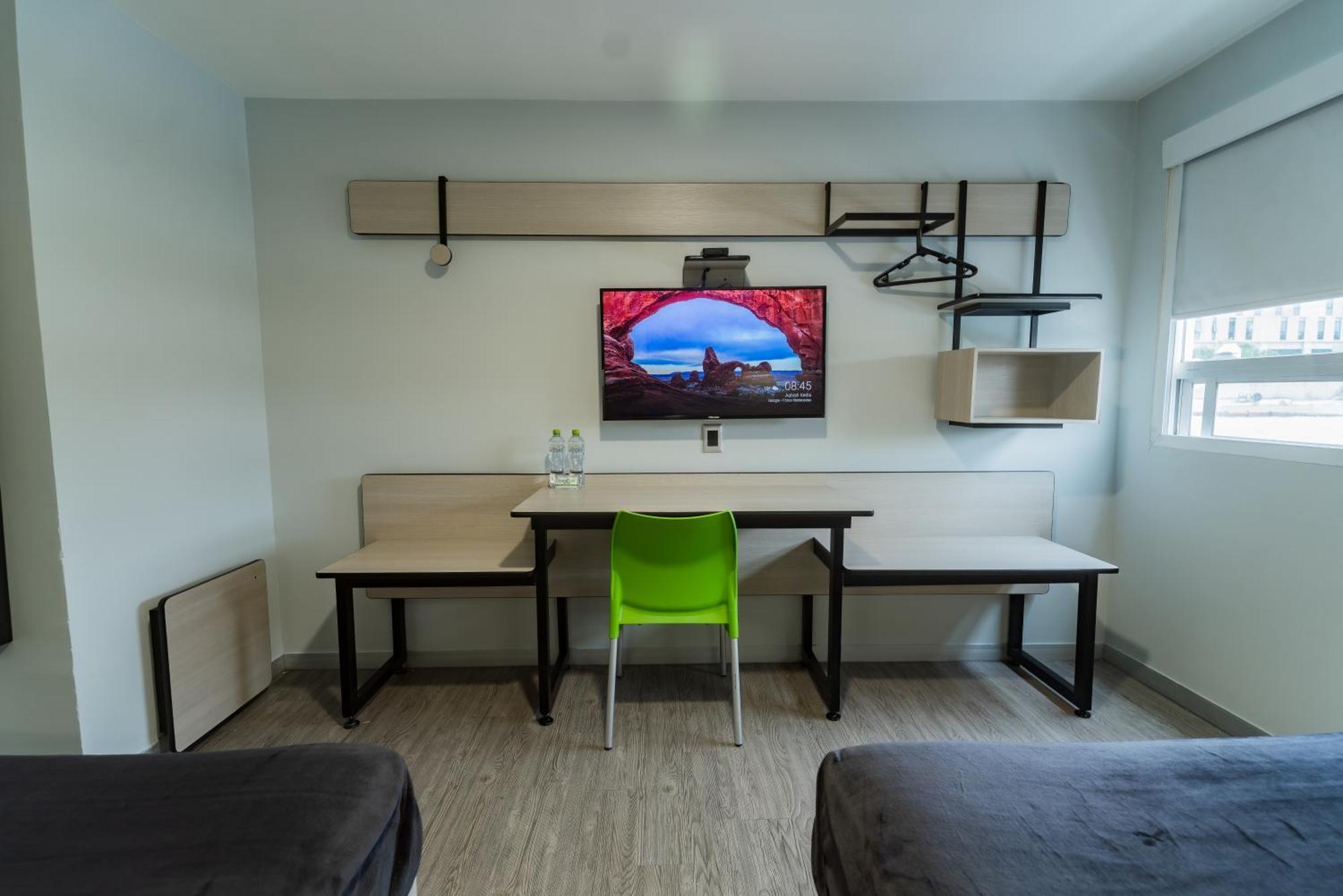 Hotel Lemon Green -Zona Expo Frente Al Centro De Convenciones Guadalajara Dış mekan fotoğraf