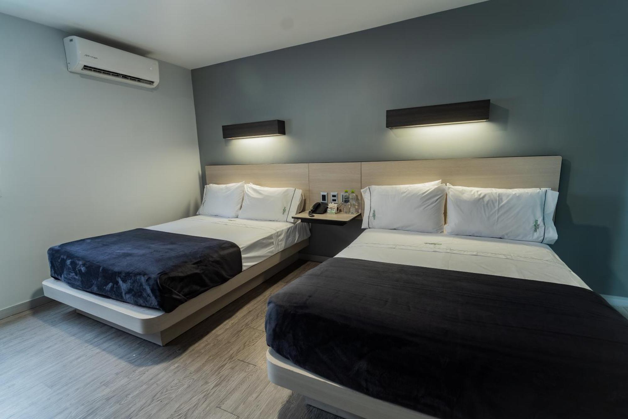 Hotel Lemon Green -Zona Expo Frente Al Centro De Convenciones Guadalajara Dış mekan fotoğraf