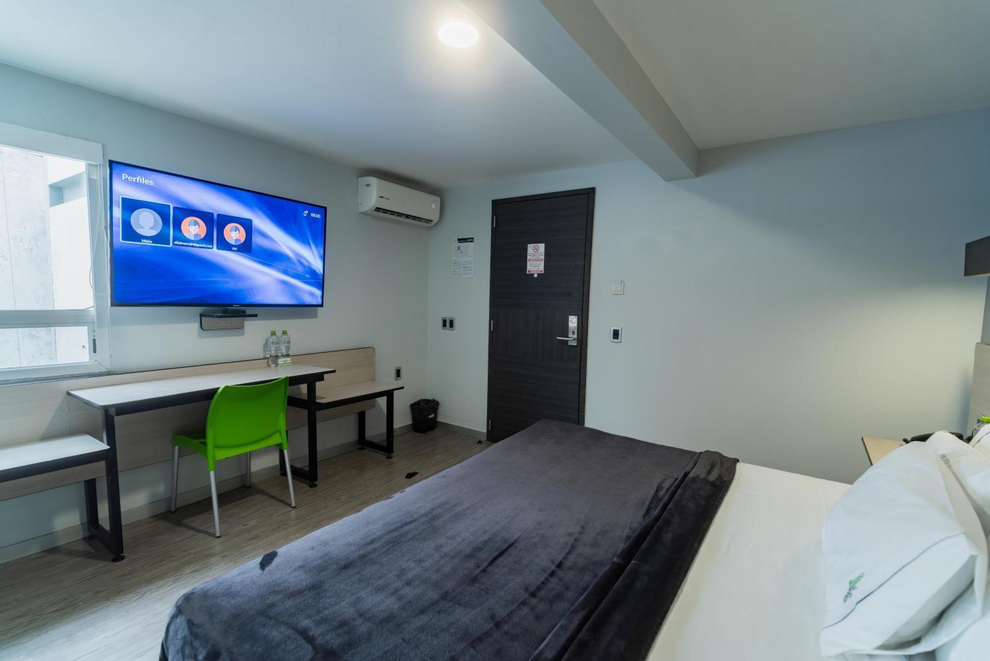 Hotel Lemon Green -Zona Expo Frente Al Centro De Convenciones Guadalajara Dış mekan fotoğraf